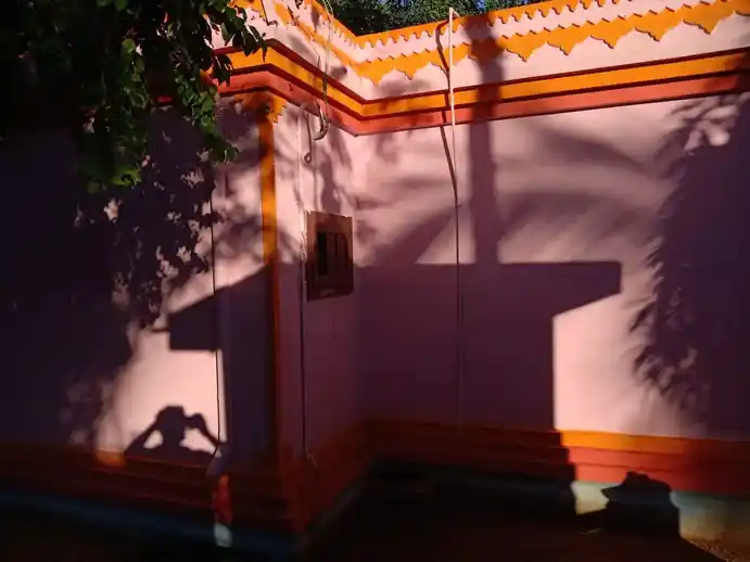 Arulmigu Mutharamman Temple, Valluvarpuram, South Soorankudi - 629501 அருள்மிகு முத்தாரம்மன் திருக்கோயில், Valluvarpuram, South Soorankudi - 629501, Kanyakumari - Ancient Temple Architecture and History Image 2