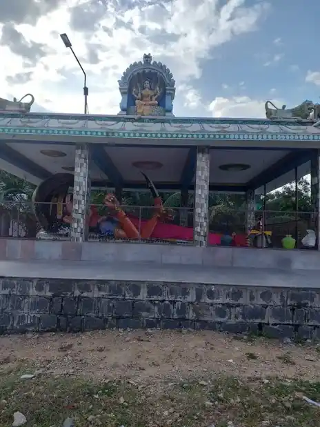Arulmigu Muthi Pidari Swamy Temple, Near Bandahalli, Nekkundi - 636707 அருள்மிகு முத்தி பிடாரிசாமி திருக்கோயில், Near Bandahalli, Nekkundi - 636707, Dharmapuri - Ancient Temple Architecture and History Image 2