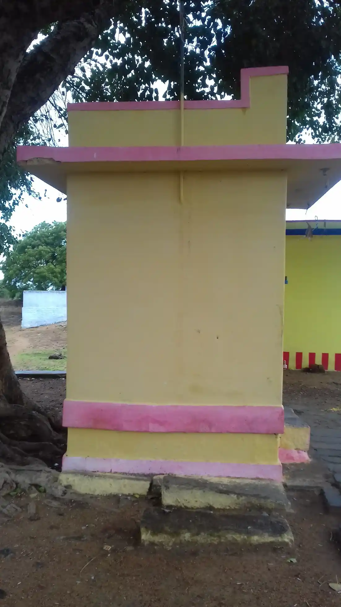 Arulmigu Muthiah Vinayagar Temple, Edge Of The Road, Veerasigamani - 627862 அருள்மிகு முத்துவிநாயகர் திருக்கோயில், Edge Of The Road, Veerasigamani - 627862, Tenkasi - Ancient Temple Architecture and History Image 2