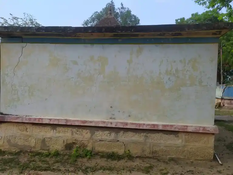 Arulmigu Muthiya Swamy Temple, Tunijapadi - 621716 அருள்மிகு முத்தையா சுவாமி திருக்கோயில், துணிஞ்சப்பாடி - 621716, Perambalur - Ancient Temple Architecture and History Image 2