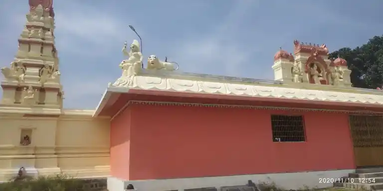 Arulmigu Muthiyalamman Temple, Near Pennagaram Court, Paruvathanahalli - 636810 அருள்மிகு முத்தியாலம்மன் திருக்கோயில், Near Pennagaram Court, Paruvathanahalli - 636810, Dharmapuri - Ancient Temple Architecture and History Image 7