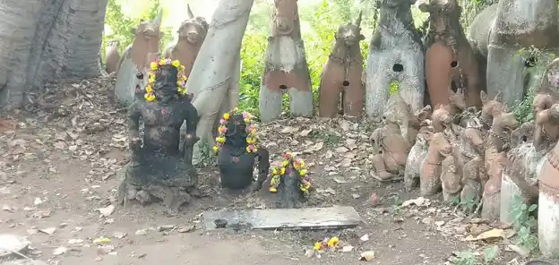 Arulmigu Muthu Ayyanar Temple, Maarayappatti - 622002 அருள்மிகு முத்து அய்யனார் திருக்கோயில், Maarayappatti - 622002, Pudukkottai - Ancient Temple Architecture and History Image 2