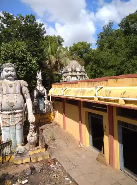 Arulmigu Muthu Karuppannaswamy Angalaeswari Amman Temple, Uthamapalayam - 625533