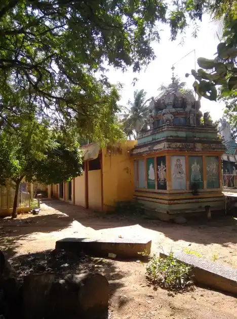 Arulmigu Muthu Karuppannaswamy Angalaeswari Amman Temple, Uthamapalayam - 625533 அருள்மிகு முத்து கருப்பண்ணசுவாமி அங்காள ஈஸ்வரி அம்மன் திருக்கோயில், உத்தமபாளையம் - 625533, Theni - Ancient Temple Architecture and History Image 3