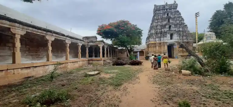 Arulmigu Muthu Krishnashwarar Temple, Kayathar - 628952