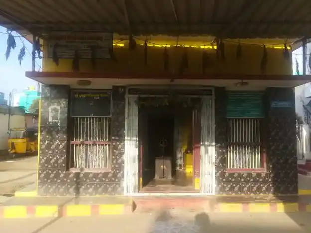 Arulmigu Muthu Mariamman Temple, Georgepettai - 635601 அருள்மிகு முத்து மாரியம்மன் திருக்கோயில், ஜார்ஜ்பேட்டை - 635601, Thirupathur - Ancient Temple Architecture and History Image 4