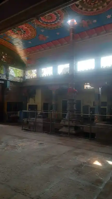 Arulmigu Muthu Mariamman Temple, Valaiyapoonkulam - 623605 அருள்மிகு. முத்துமாரியம்மன் திருக்கோயில், Valaiyapoonkulam - 623605, Ramanathapuram - Ancient Temple Architecture and History Image 8