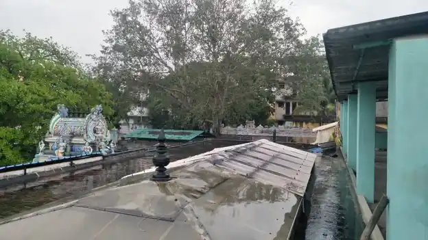 Arulmigu Muthu Mariyamman Temple, K.K.Nagar, Chennai - 600078 அருள்மிகு முத்துமாரியம்மன் திருக்கோயில், கே.கே.நகர், சென்னை - 600078, Chennai - Ancient Temple Architecture and History Image 3