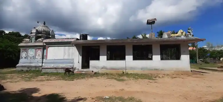 Arulmigu Muthu Mariyamman Temple, Vilakudi - 614715 அருள்மிகு முத்துமாரியம்மன் திருக்கோயில், விளக்குடி - 614715, Thiruvarur - Ancient Temple Architecture and History Image 2