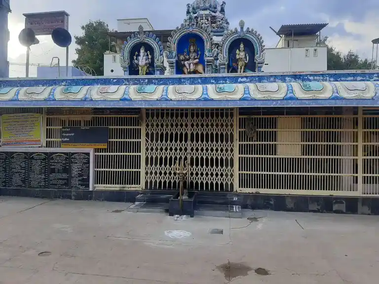 Arulmigu Muthu Muniappan Temple, Fort, Attur - 636102 அருள்மிகு முத்து மாரியம்மன் திருக்கோயில், Fort, Attur - 636102, Salem - Ancient Temple Architecture and History Image 5