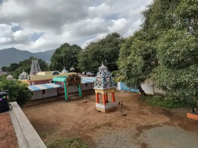 Arulmigu Muthu Vinayagar Temple, Karadimadai - 642123 அருள்மிகு முத்துவிநாயகர் திருக்கோயில், Karadimadai - 642123, Coimbatore - Ancient Temple Architecture and History Image 5