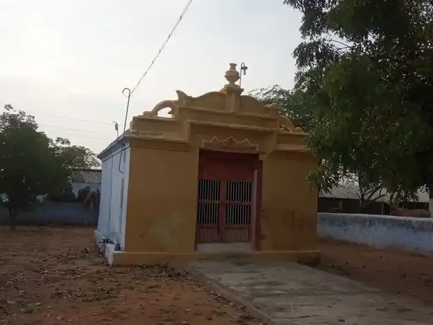 Arulmigu Muthu Vinayagar Temple, Vadivammanpatti - 627112 அருள்மிகு முத்து விநாயகர் திருக்கோயில், வடிவம்மன்பட்டி - 627112, Tirunelveli - Ancient Temple Architecture and History Image 4