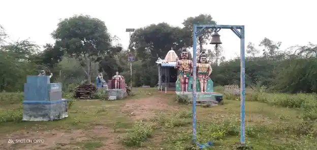 Arulmigu Muthukadamba Iyyanar Temple, Kallukaranpatti, Pudukkottai Taluk - 622203 அருள்மிகு முத்துகடம்ப அய்யனார் திருக்கோயில், கல்லுக்காரன்பட்டி, புதுக்கோட்டை வட்டம் - 622203, Pudukkottai - Ancient Temple Architecture and History Image 4