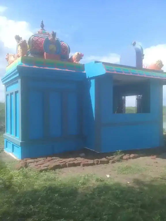 Arulmigu Muthukaliamman Temple, Karunavayal - 623701 Arulmigu Muthukaliamman Temple, Karunavayal - 623701, Sivagangai - Ancient Temple Architecture and History Image 4