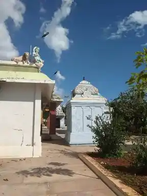 Arulmigu Muthukamatchiamman Temple, Muthupattinam, Alangudi Taluk - 622201 அருள்மிகு முத்துகாமாட்சியம்மன் திருக்கோயில், முத்துப்பட்டினம், ஆலங்குடி வட்டம் - 622201, Pudukkottai - Ancient Temple Architecture and History Image 4