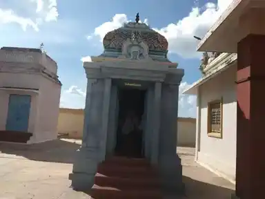 Arulmigu Muthukamatchiamman Temple, Muthupattinam, Alangudi Taluk - 622201 அருள்மிகு முத்துகாமாட்சியம்மன் திருக்கோயில், முத்துப்பட்டினம், ஆலங்குடி வட்டம் - 622201, Pudukkottai - Ancient Temple Architecture and History Image 6