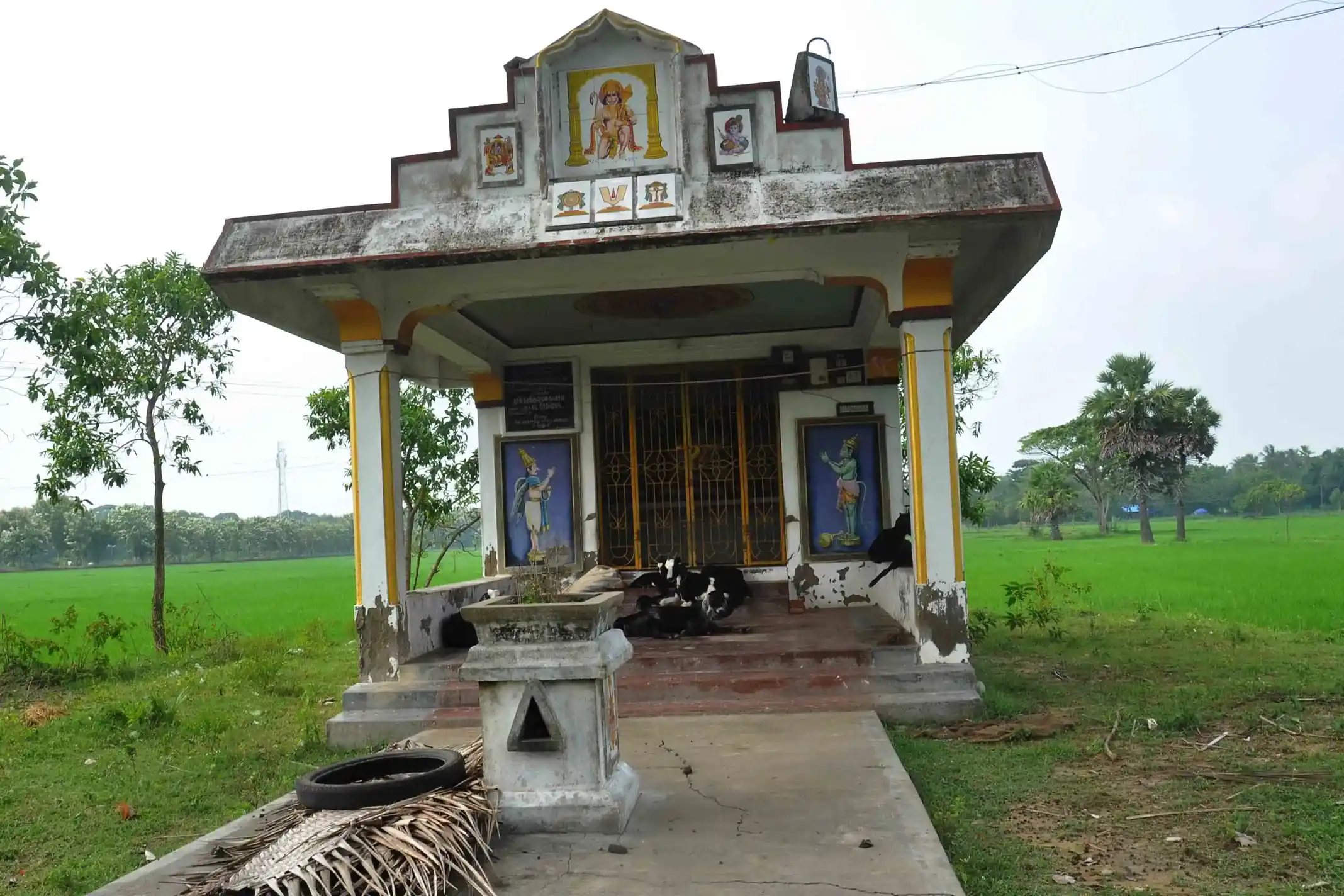 Arulmigu Muthukrishnaswamy Bhajanai Madam, Sethur - 609402 அருள்மிகு முத்துக்கிருஷ்ண சுவாமி பஜனை மடம், Sethur - 609402, Mayiladuthurai - Ancient Temple Architecture and History Image 3