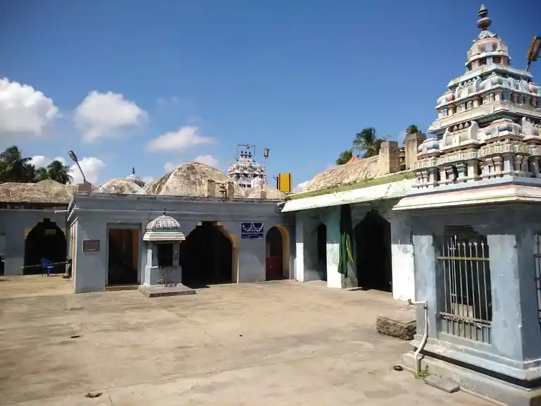 Arulmigu Muthukumarasamy Temple, Parangipettai - 608502 அருள்மிகு முத்துக்குமாரசுவாமி திருக்கோயில், பரங்கிப்பேட்டை - 608502, Cuddalore - Ancient Temple Architecture and History Image 2