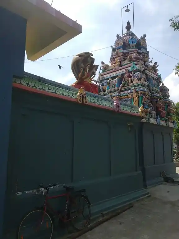 Arulmigu Muthumaariyamman Temple, Chinnakottakuppam - 605104 அருள்மிகு முத்துமாரியம்மன் திருக்கோயில், Chinnakottakuppam - 605104, Viluppuram - Ancient Temple Architecture and History Image 2