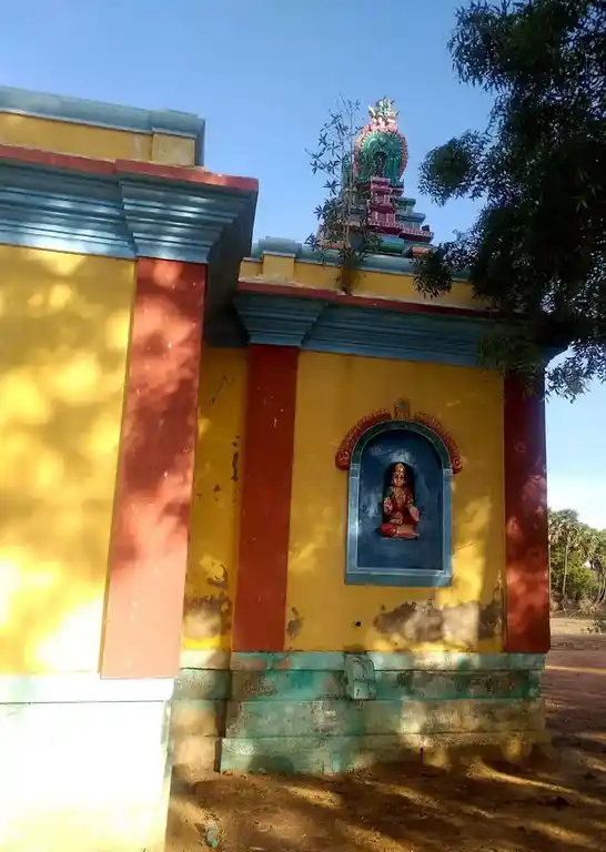 Arulmigu Muthumalai Amman Temple, South Rajapathi - 628207 அருள்மிகு முத்துமாலையம்மன் திருக்கோயில், South Rajapathi - 628207, Thoothukudi - Ancient Temple Architecture and History Image 2