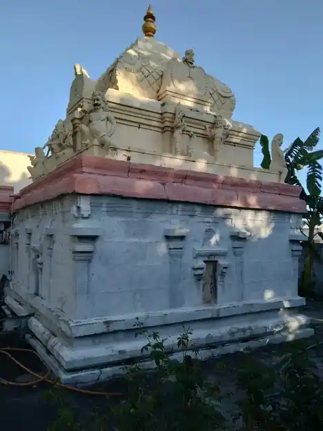 Arulmigu Muthumandaba Iyyanaar Temple, Kiliyanur - 604102 அருள்மிகு முத்துமண்டப அய்யனார் திருக்கோயில், Kiliyanur - 604102, Viluppuram - Ancient Temple Architecture and History Image 2