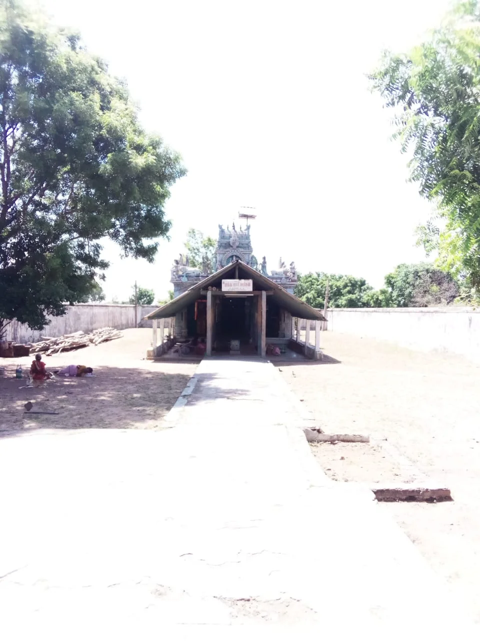 Arulmigu Muthumariamman Temple, Aarsuthipattu - 613504 அருள்மிகு முத்துமாரியம்மன் திருக்கோயில், ஆர்சுத்திப்பட்டு - 613504, Thanjavur - Ancient Temple Architecture and History Image 6