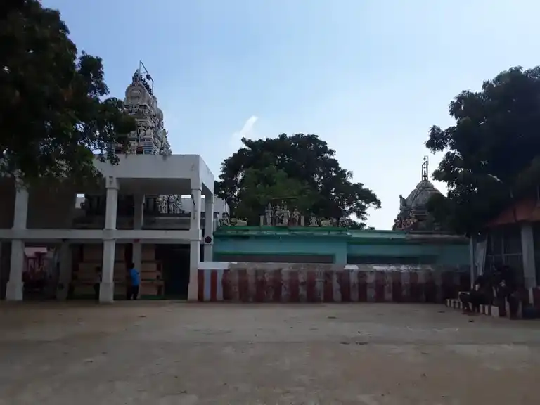 Arulmigu Muthumariamman Temple, Ammainayakanur - 624208 அருள்மிகு முத்துமாரியம்மன் திருக்கோயில், அம்மைநாயக்கனனூர் - 624208, Dindigul - Ancient Temple Architecture and History Image 3