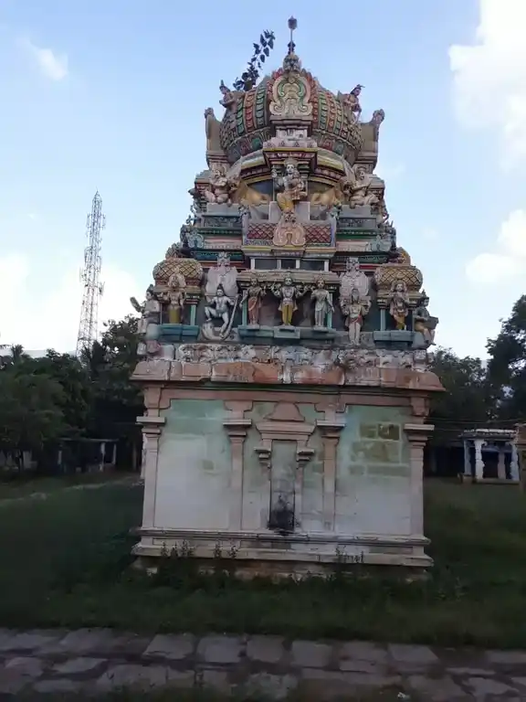 Arulmigu Muthumariamman Temple, Ammainayakanur - 624208 அருள்மிகு முத்துமாரியம்மன் திருக்கோயில், அம்மைநாயக்கனனூர் - 624208, Dindigul - Ancient Temple Architecture and History Image 6