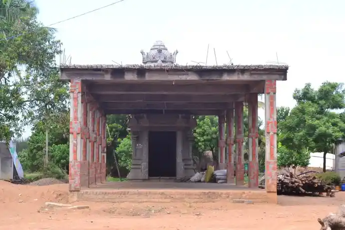 Arulmigu Muthumariamman Temple, Kesavanarayanapuram - 607301 அருள்மிகு முத்துமாரியம்மன் திருக்கோயில், கேசவநாராயணபுரம் - 607301, Cuddalore - Ancient Temple Architecture and History Image 3