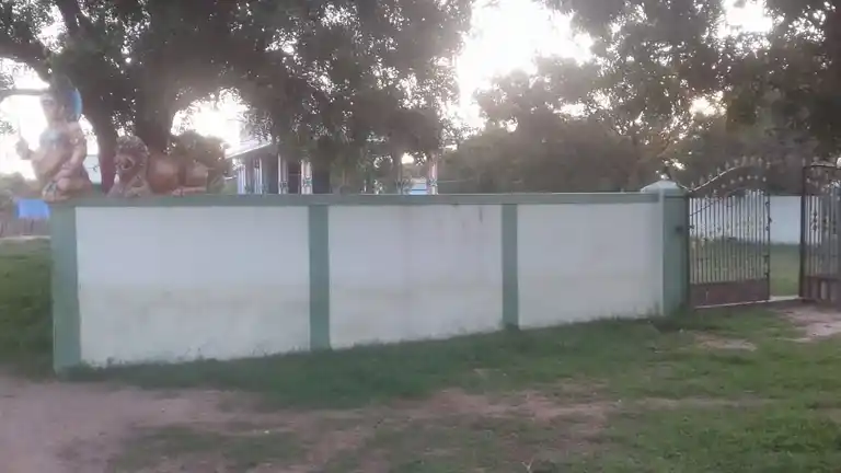 Arulmigu Muthumariamman Temple, Kodanur - 623404 அருள்மிகு முத்து மாரியம்மன் திருக்கோயில், Kodanur - 623404, Ramanathapuram - Ancient Temple Architecture and History Image 3