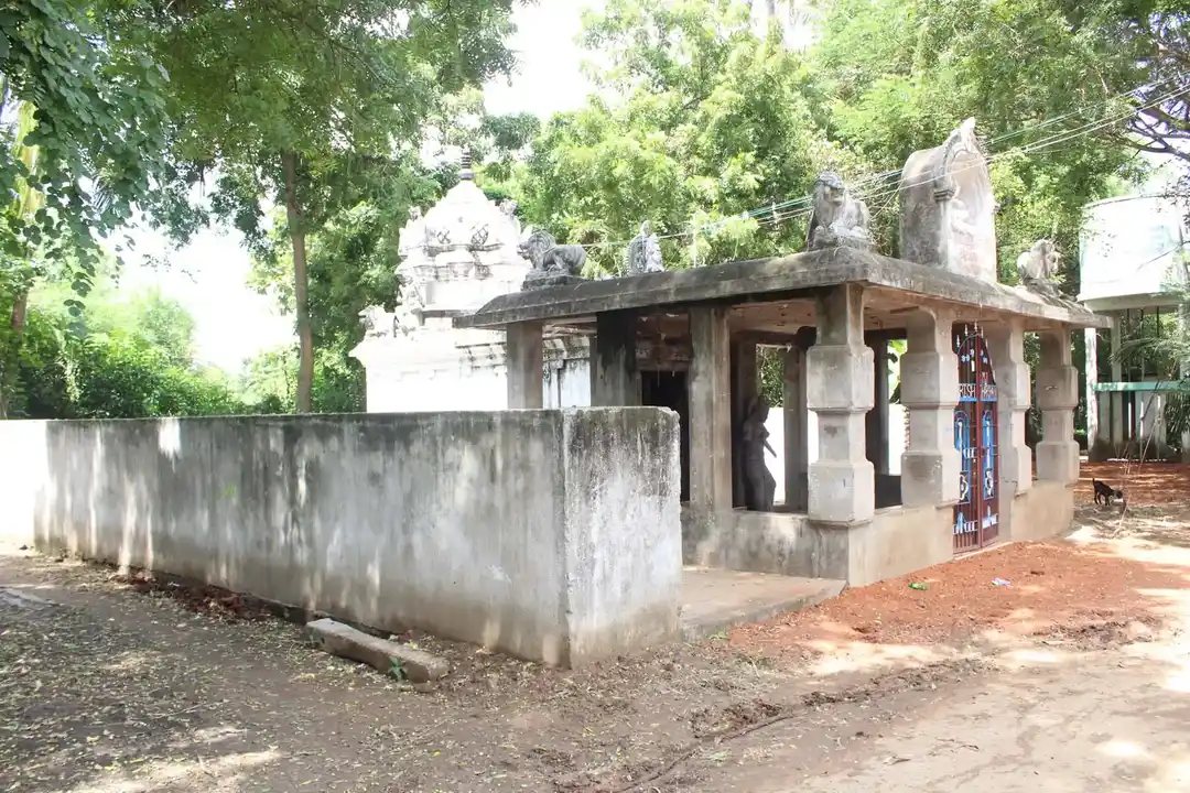 Arulmigu Muthumariamman Temple, Kottur - 609804 அருள்மிகு முத்துமாரியம்மன் திருக்கோயில், Kottur - 609804, Thanjavur - Ancient Temple Architecture and History Image 2