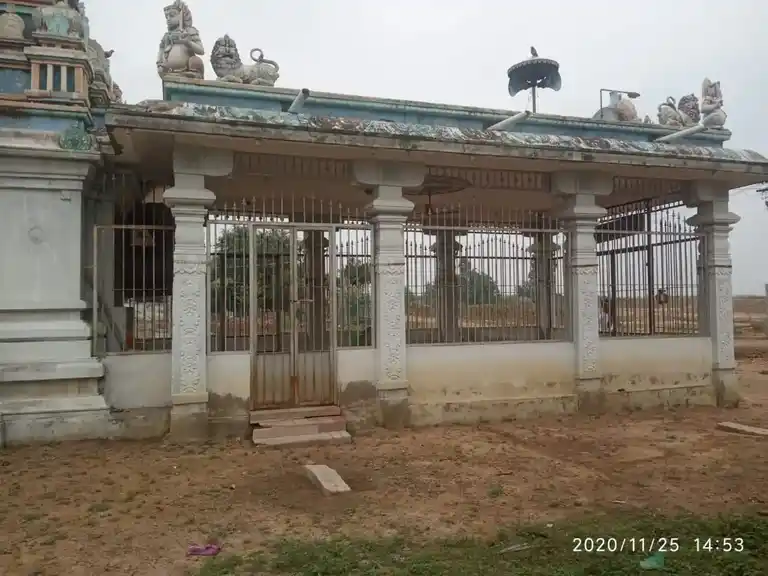 Arulmigu Muthumariamman Temple, Mekkarakkudi - 623402 அருள்மிகு முத்துமாரியம்மன் திருக்கோயில், Mekkarakkudi - 623402, Sivagangai - Ancient Temple Architecture and History Image 3
