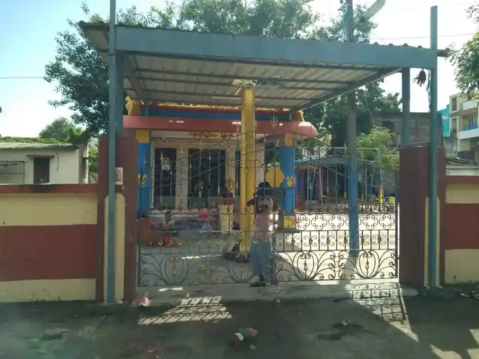 Arulmigu Muthumariamman Temple, Old Perungalathoor, Chennai - 600063 அருள்மிகு முத்துமாரியம்மன் திருக்கோயில், பழைய பெருங்களத்தூர், சென்னை - 600063, Chengalpattu - Ancient Temple Architecture and History Image 4