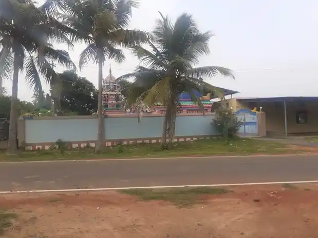 Arulmigu Muthumariamman Temple, Vellur - 614626 Arulmigu Muthumariamman Temple, Vellur - 614626, Thanjavur - Ancient Temple Architecture and History Image 5