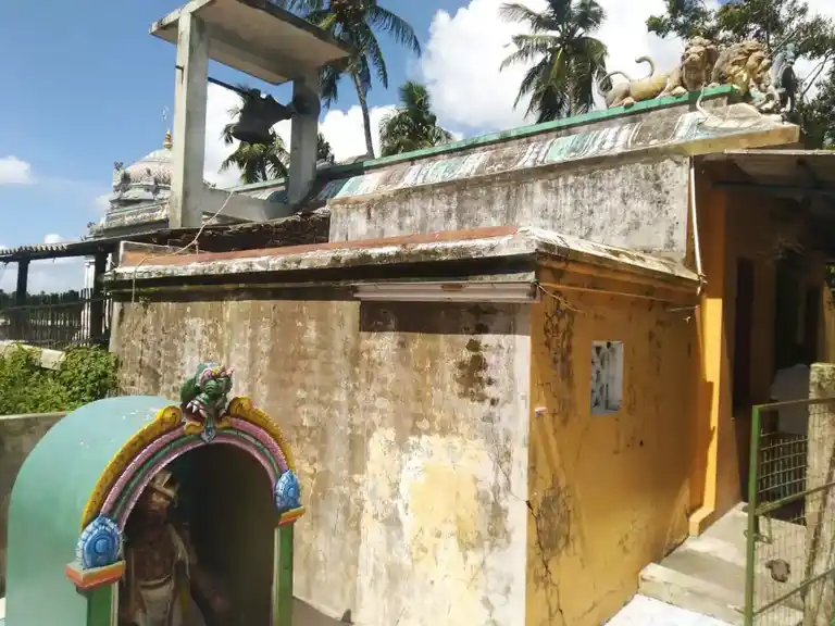 Arulmigu Muthumariyaman Temple, Suramangalam - 610201 Arulmigu Muthumariyaman Temple, Suramangalam - 610201, Nagapattinam - Ancient Temple Architecture and History Image 2