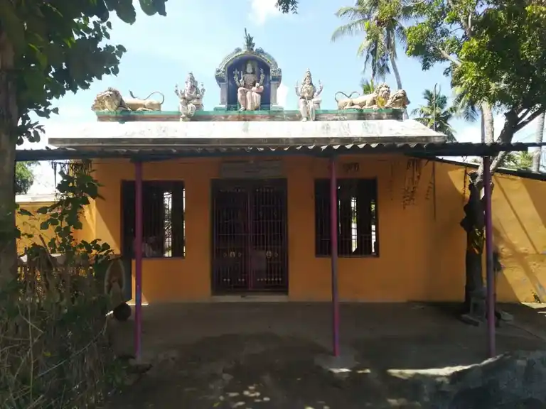 Arulmigu Muthumariyaman Temple, Suramangalam - 610201 Arulmigu Muthumariyaman Temple, Suramangalam - 610201, Nagapattinam - Ancient Temple Architecture and History Image 4
