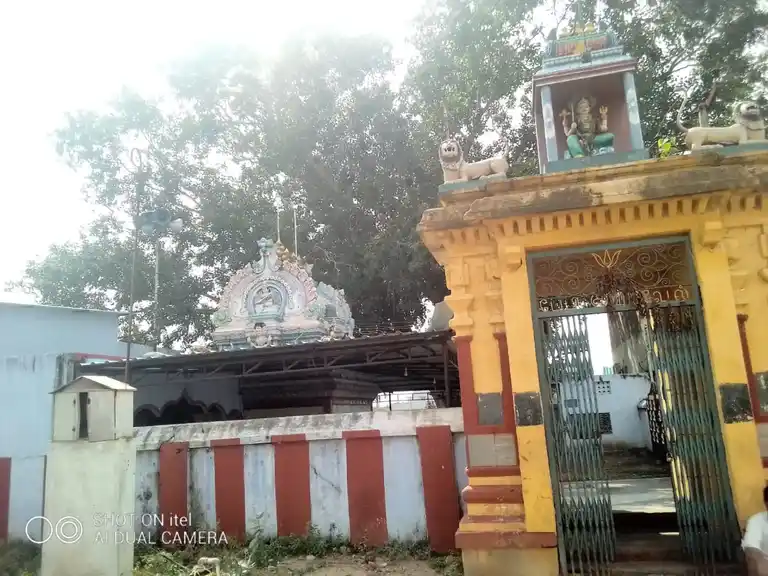 Arulmigu Muthumariyamman Temple, Annampalayam - 632007 அருள்மிகு முத்துமாரியம்மன் திருக்கோயில், அண்ணம்பாளையம் - 632007, Ranipet - Ancient Temple Architecture and History Image 2
