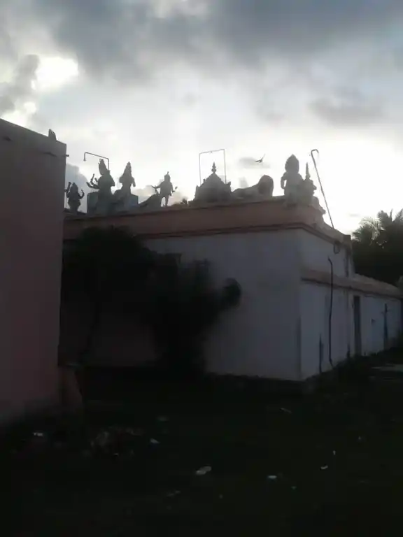 Arulmigu Muthumariyamman Temple, Kalathur - 614804 அருள்மிகு முத்துமாரியம்மன் திருக்கோயில், Kalathur - 614804, Thanjavur - Ancient Temple Architecture and History Image 4