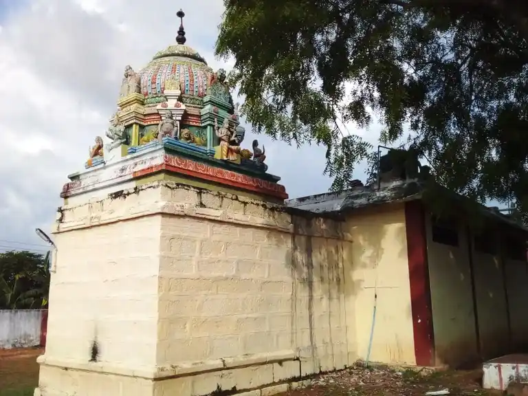 Arulmigu Muthumariyamman Temple, Karaiyur - 622002