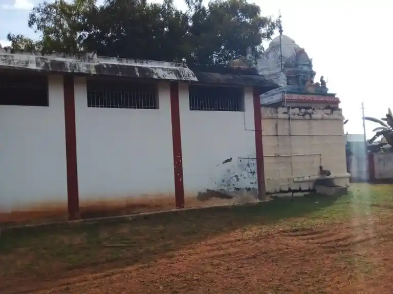 Arulmigu Muthumariyamman Temple, Karaiyur - 622002 அருள்மிகு மாரியம்மன் திருக்கோயில், Karaiyur - 622002, Pudukkottai - Ancient Temple Architecture and History Image 4
