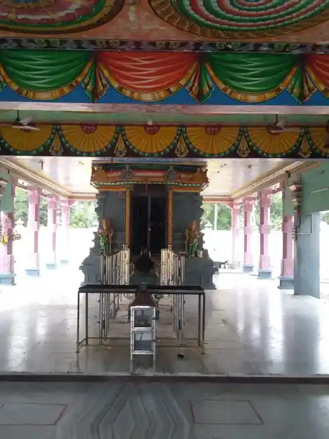 Arulmigu Muthumariyamman Temple, Kasankadu - 614613 அருள்மிகு முத்துமாரியம்மன் மற்றும் காசிவிஸ்வநாதர் திருக்கோயில், Kasankadu - 614613, Thanjavur - Ancient Temple Architecture and History Image 4