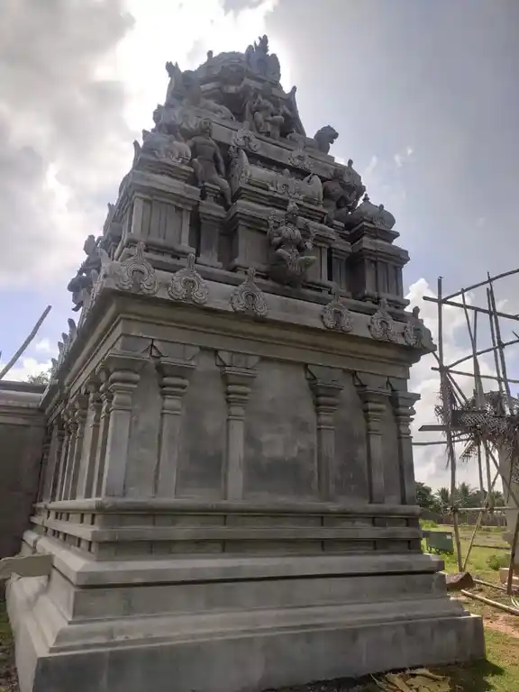 Arulmigu Muthumariyamman Temple, Keelaccheri - 614616 அருள்மிகு முத்துமாரியம்மன் திருக்கோயில், Keelaccheri - 614616, Pudukkottai - Ancient Temple Architecture and History Image 4