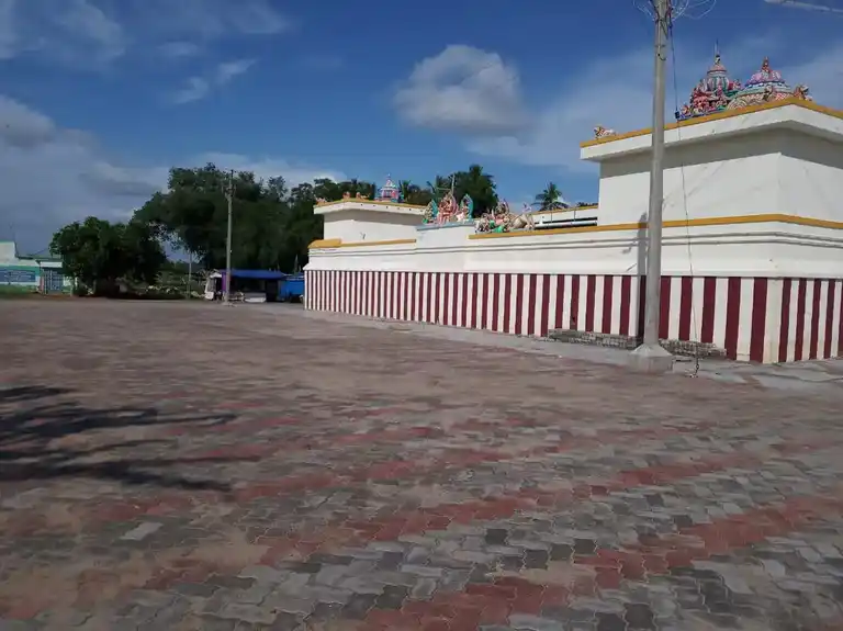 Arulmigu Muthumariyamman Temple, Konnaiyur , Ponnamaravathi - 622401 அருள்மிகு முத்துமாரியம்மன் திருக்கோயில், கொன்னையூர் - 622401, Pudukkottai - Ancient Temple Architecture and History Image 3