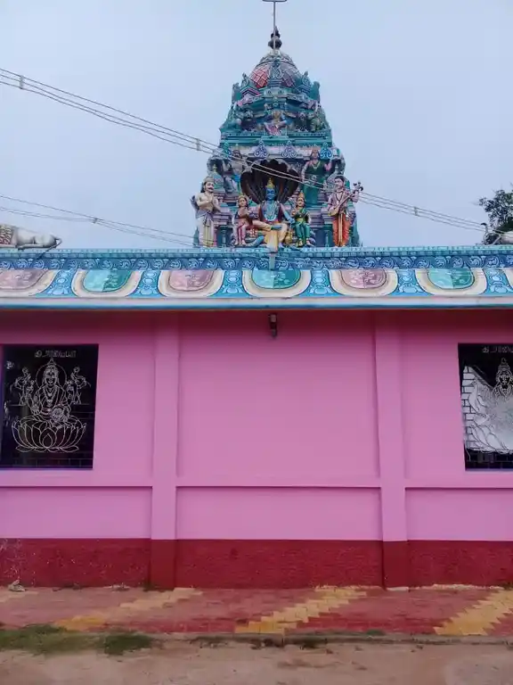 Arulmigu Muthumariyamman Temple, Maanavanallur - 614616 Temple