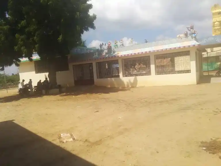 Arulmigu Muthumariyamman Temple, Mayanur - 639108 அருள்மிகு முத்துமாரியம்மன் திருக்கோயில்,  - 639108, Karur - Ancient Temple Architecture and History Image 3