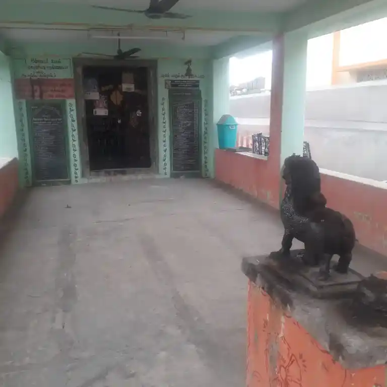 Arulmigu Muthumariyamman Temple, Melur - 622304 அருள்மிகு முத்துமாரியம்மன் திருக்கோயில், மேலூர் - 622304, Pudukkottai - Ancient Temple Architecture and History Image 5