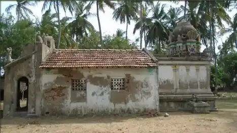 Arulmigu Muthumariyamman Temple, Mumbalai - 614620 அருள்மிகு முத்துமாரியம்மன் திருக்கோயில், Mumbalai - 614620, Pudukkottai - Ancient Temple Architecture and History Image 3