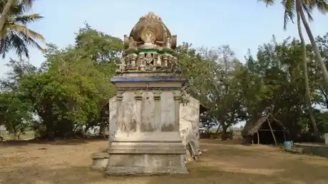 Arulmigu Muthumariyamman Temple, Mumbalai - 614620 அருள்மிகு முத்துமாரியம்மன் திருக்கோயில், Mumbalai - 614620, Pudukkottai - Ancient Temple Architecture and History Image 4