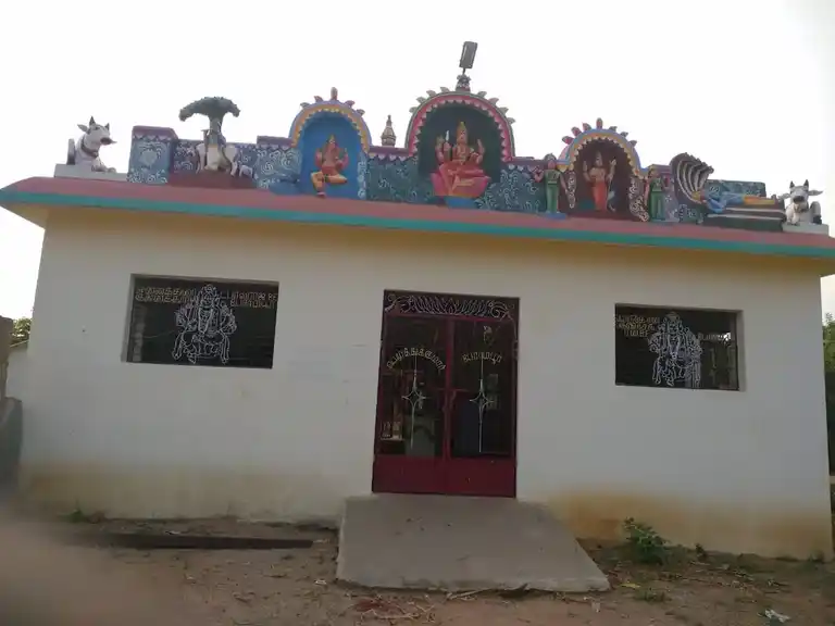 Arulmigu Muthumariyamman Temple, Peraampur - 621316 Temple