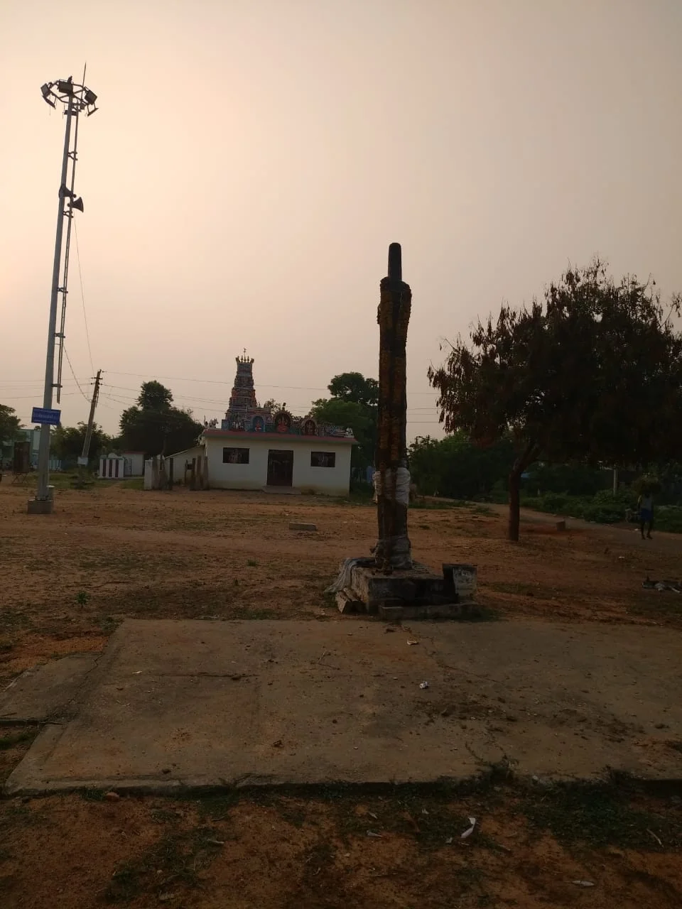 அருள்மிகு முத்துமாரியம்மன் திருக்கோயில், Peraampur - 621316 - Main View